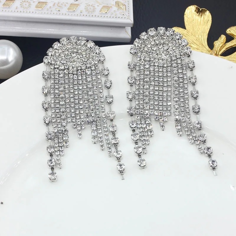 Earrings fashion luxury jewelry jewelry boutique jewelry